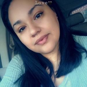 Meet your Posher, Mayra